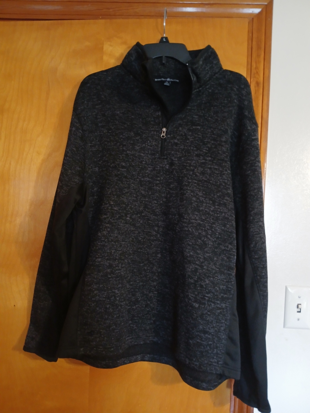 Men's Quarter-Zip Heathered Black Sweater